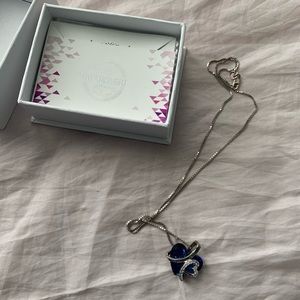 Aoboco blue heart love necklace